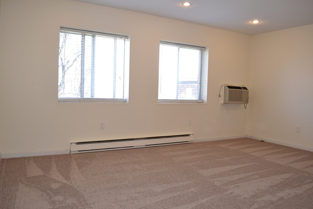 4 Universal Street, Unit 12 Framingham, MA 01702 - Photo 7 of 18