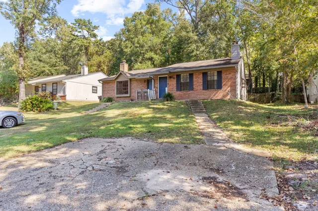 $182,000 | 215 Whetherbine Way West, Tallahassee, FL 32301
