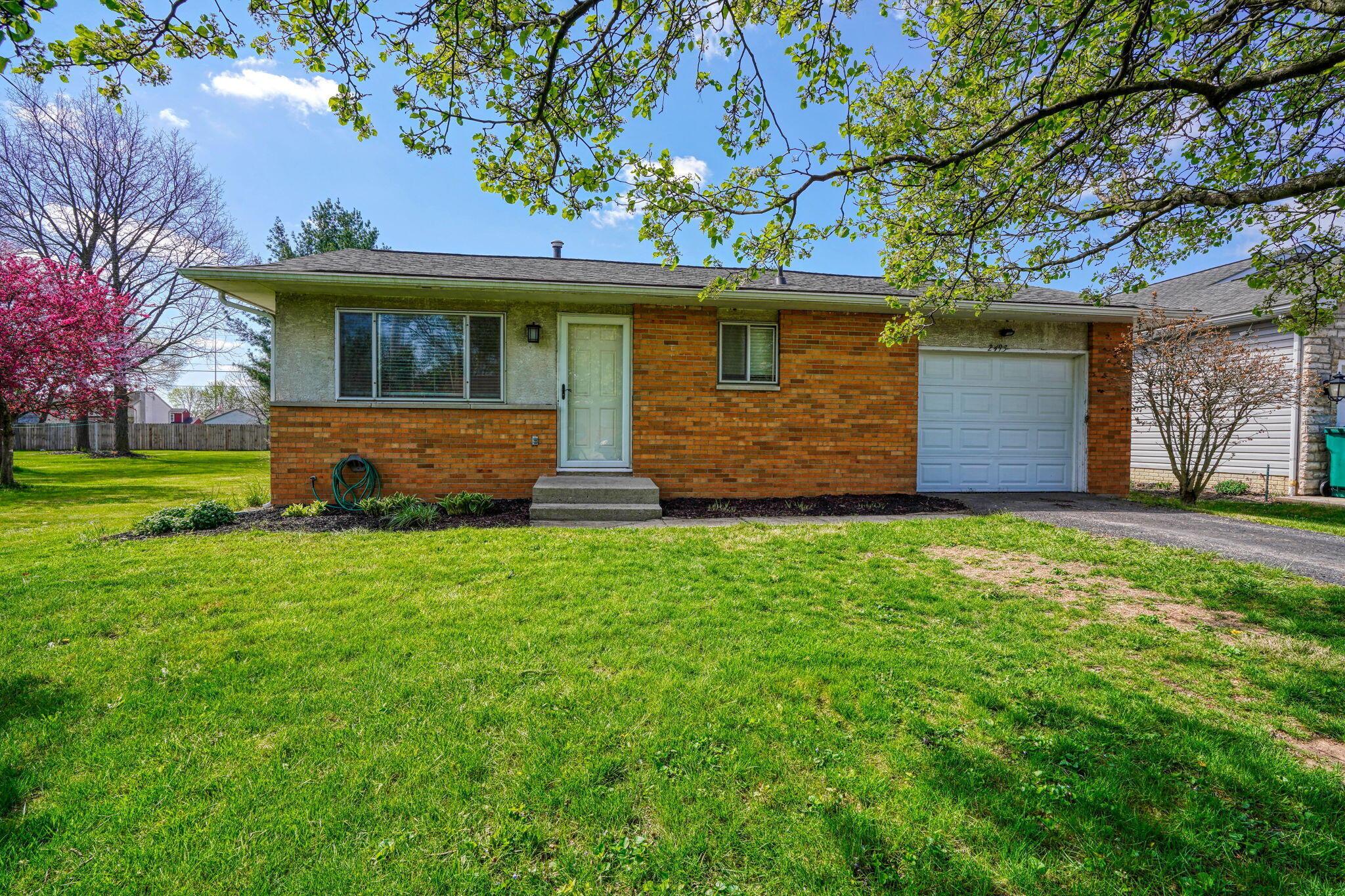 2493 E Howard Rd (1)