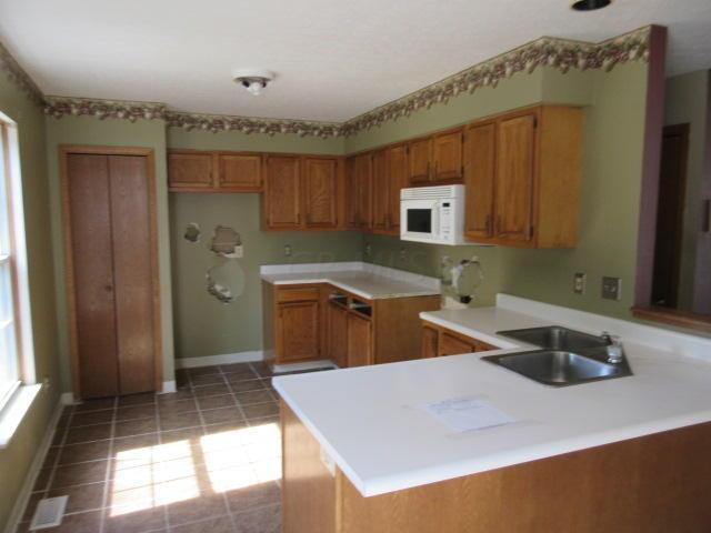 2900 Barrows Road Columbus, OH 43232 - Photo 5 of 16 Gallery Image 5