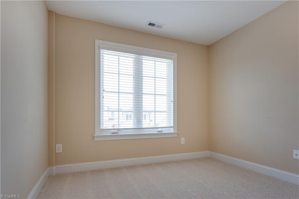 684 Nikyle Circle High Point, NC 27265 - Photo 19 of 22 Gallery Image 19