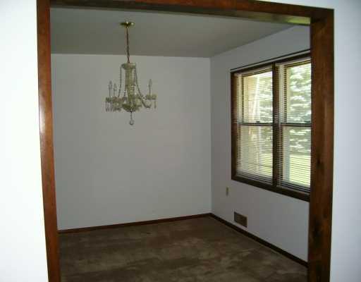 240 Thompson Hill Road Aliquippa, PA 15001 - Photo 3 of 6 Dining Room.