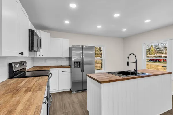 $390,000 | 437 Youree Road, Murfreesboro, TN 37127