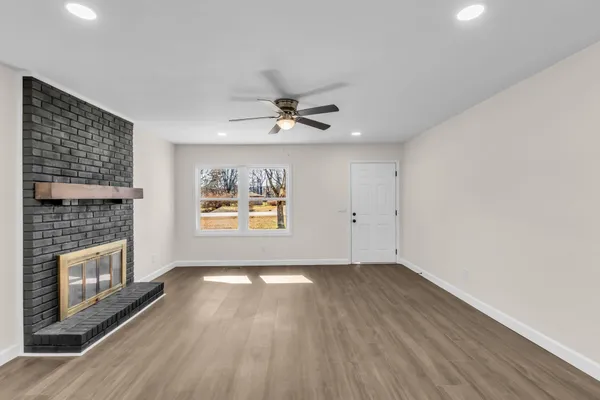 $390,000 | 437 Youree Road, Murfreesboro, TN 37127