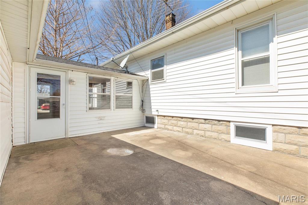 533 Locust Carrollton, IL 62016 - Photo 11 of 50