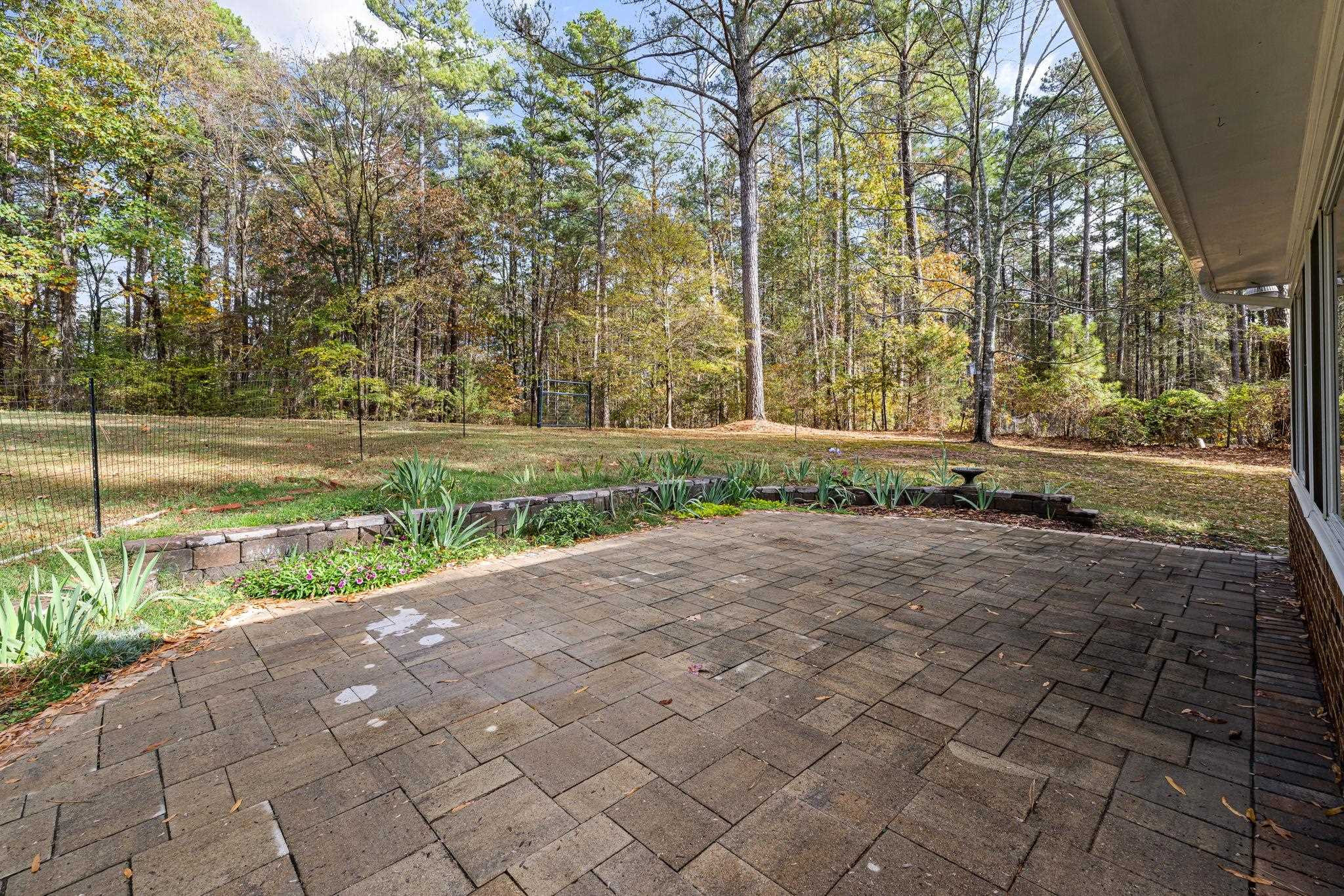 6001 Garrett Road Durham, NC 27707 - Photo 24 of 31 Outdoor patio