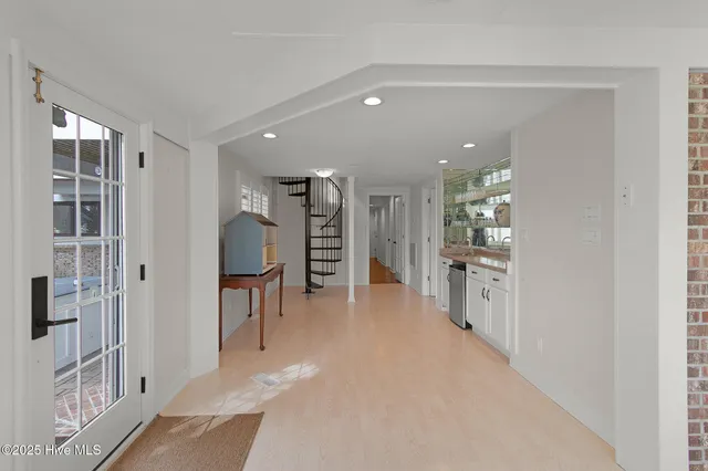 $1,999,900 | 5207 Webb Court, Morehead City, NC 28557