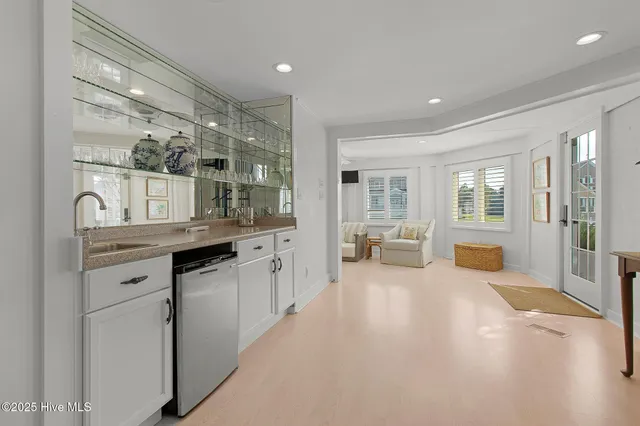 $1,999,900 | 5207 Webb Court, Morehead City, NC 28557