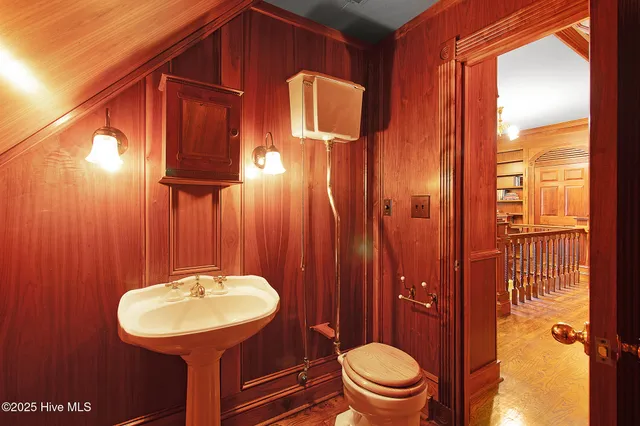 $1,999,900 | 5207 Webb Court, Morehead City, NC 28557