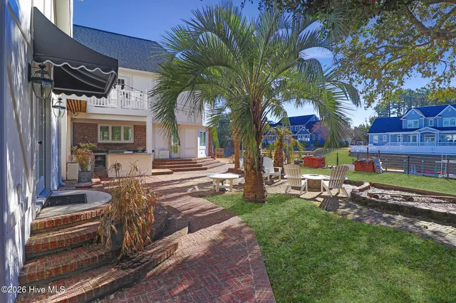 $1,999,900 | 5207 Webb Court, Morehead City, NC 28557