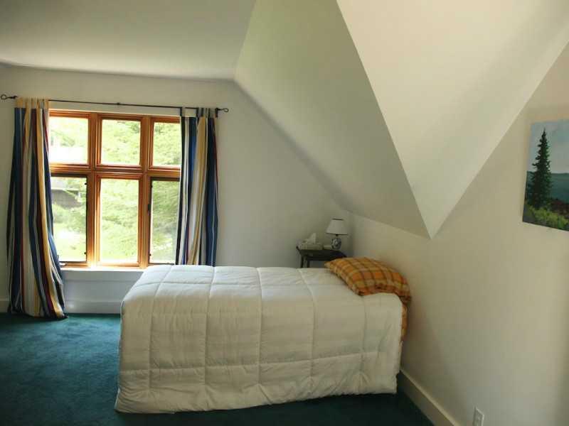 40 Arrowhead Road Bar Harbor, ME 04609 - Photo 21 of 24 Bedroom.