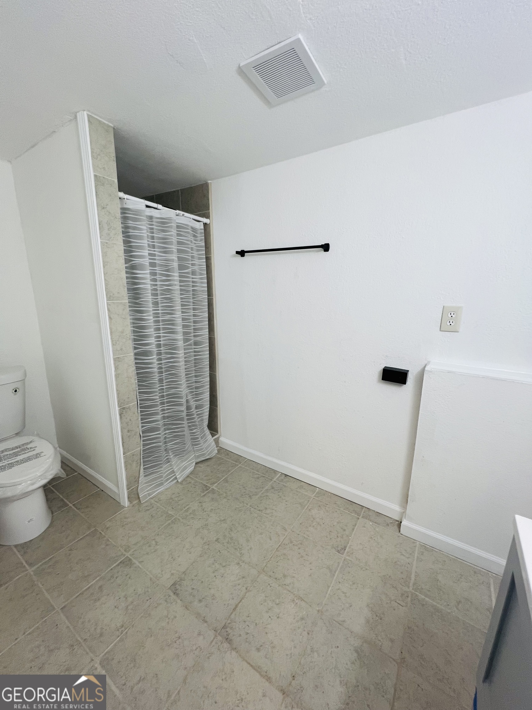 101 McGee Street LaGrange, GA 30241 - Photo 8 of 15 a view of a walk in closet