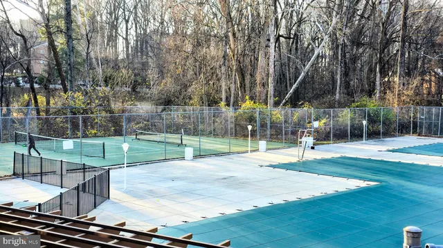 $2,050 | 10636 Montrose Avenue, Unit 201, Bethesda, MD 20814