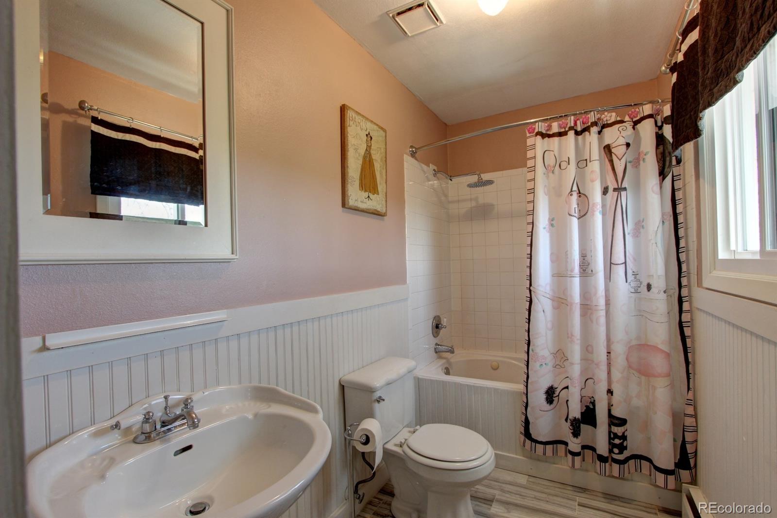 2208 South Brehm Road Berthoud, CO 80513 - Photo 13 of 35