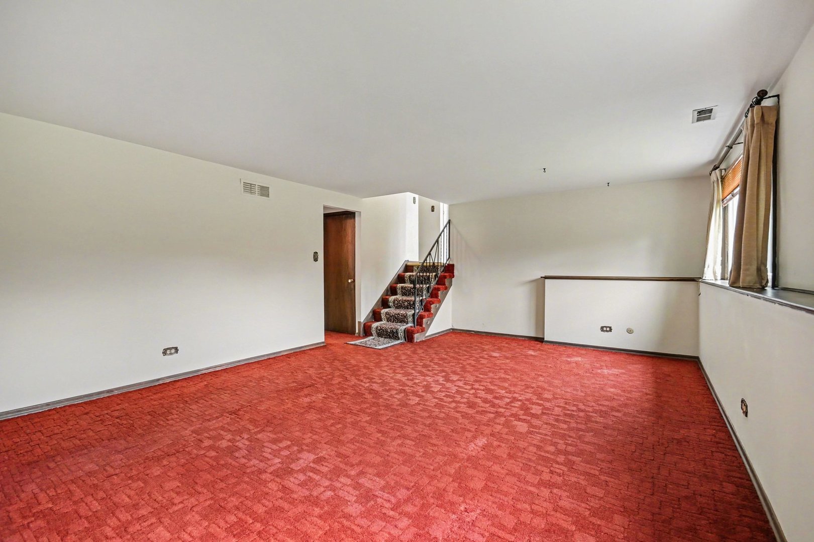 3941 Roslyn Road Downers Grove, IL 60515 - Photo 12 of 29