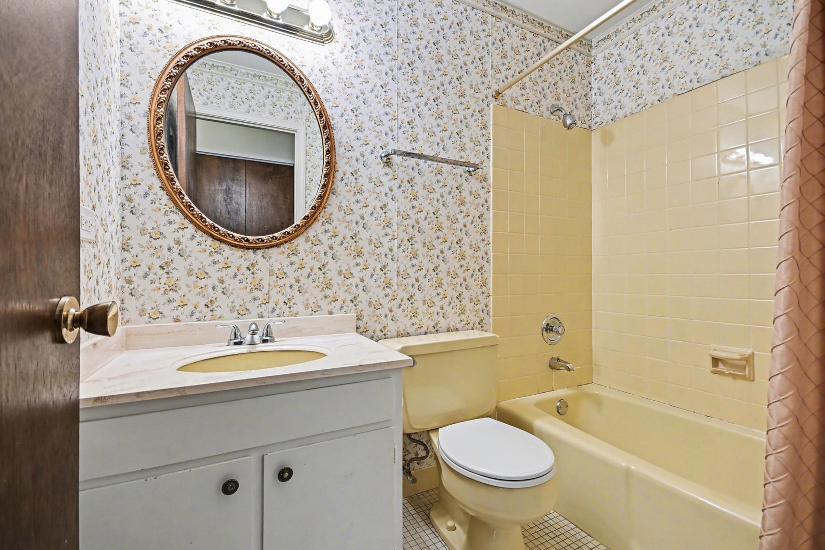3941 Roslyn Road Downers Grove, IL 60515 - Photo 15 of 29