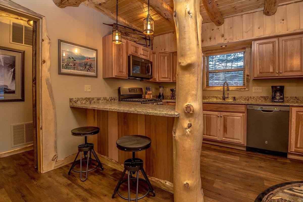 120 Cranmore Road, Unit 6 Conway, NH 03860 - Photo 4 of 18