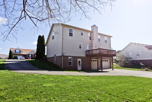 $1,925 | 3927 Stella Drive, Clarksville, TN 37040