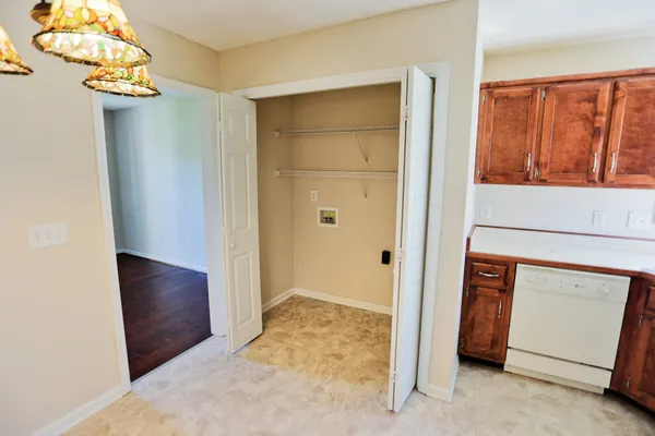$1,925 | 3927 Stella Drive, Clarksville, TN 37040
