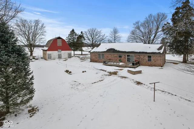 $439,900 | 26 East County Road 350 North, Greencastle, IN 46135