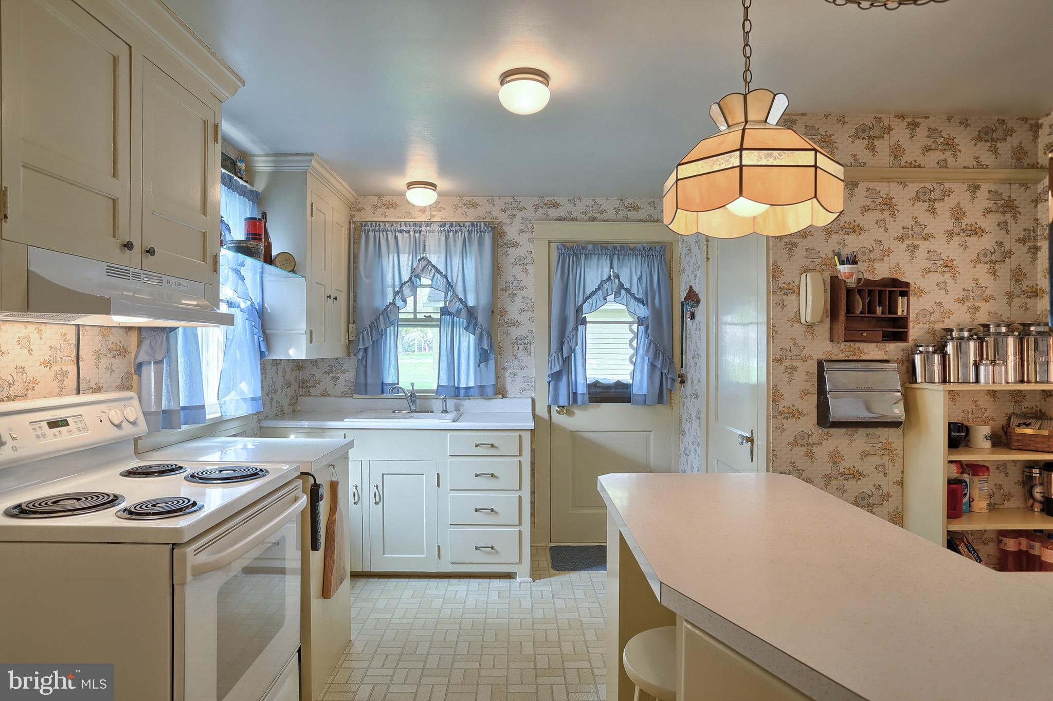 103 North Decatur Street Strasburg, PA 17579 - Photo 14 of 37 Gallery Image 14