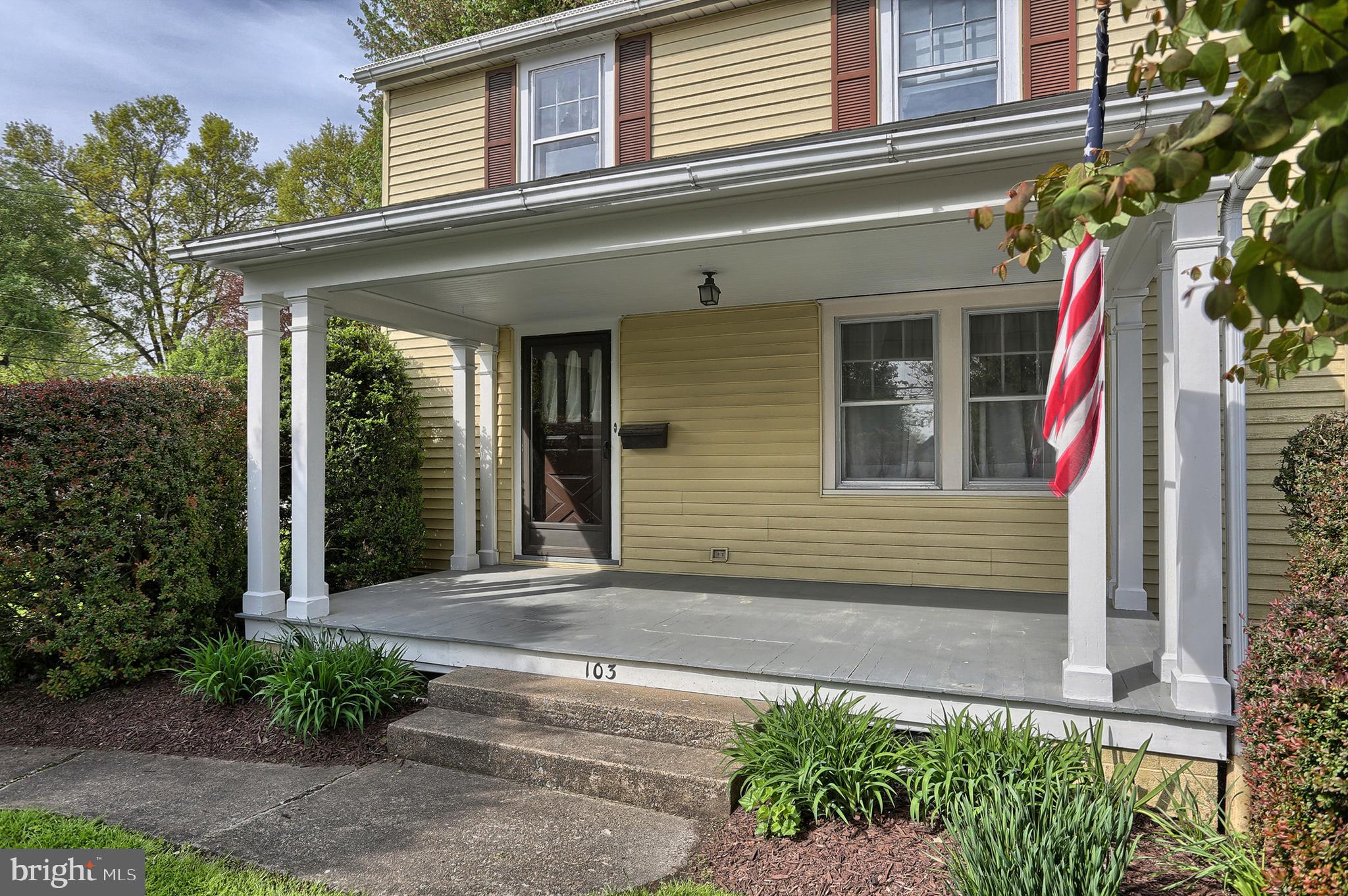 103 North Decatur Street Strasburg, PA 17579 - Photo 7 of 37 Beautiful Front Porch