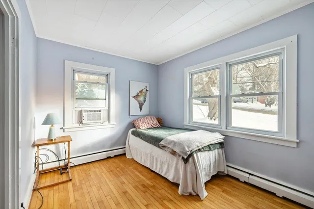 $350,000 | 19 Lakeview Terrace, St. Albans, VT 05478