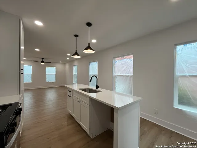 $1,800 | 2239 Burnet Street, San Antonio, TX 78202