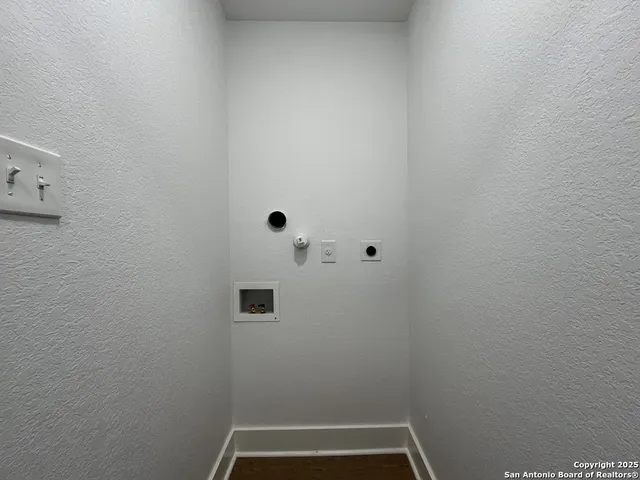 $1,800 | 2239 Burnet Street, San Antonio, TX 78202