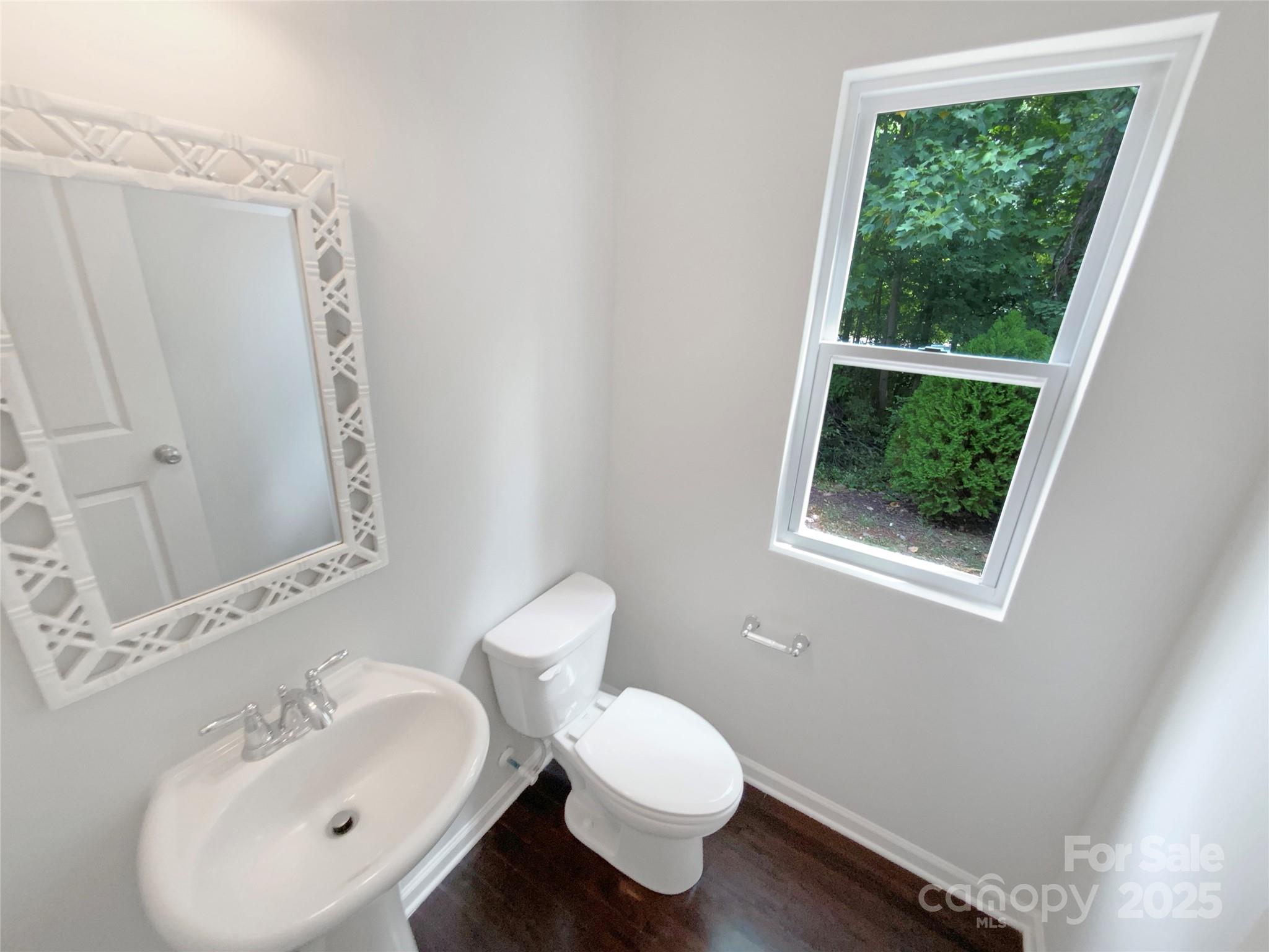 1104 Rook Road Charlotte, NC 28216 - Photo 11 of 20