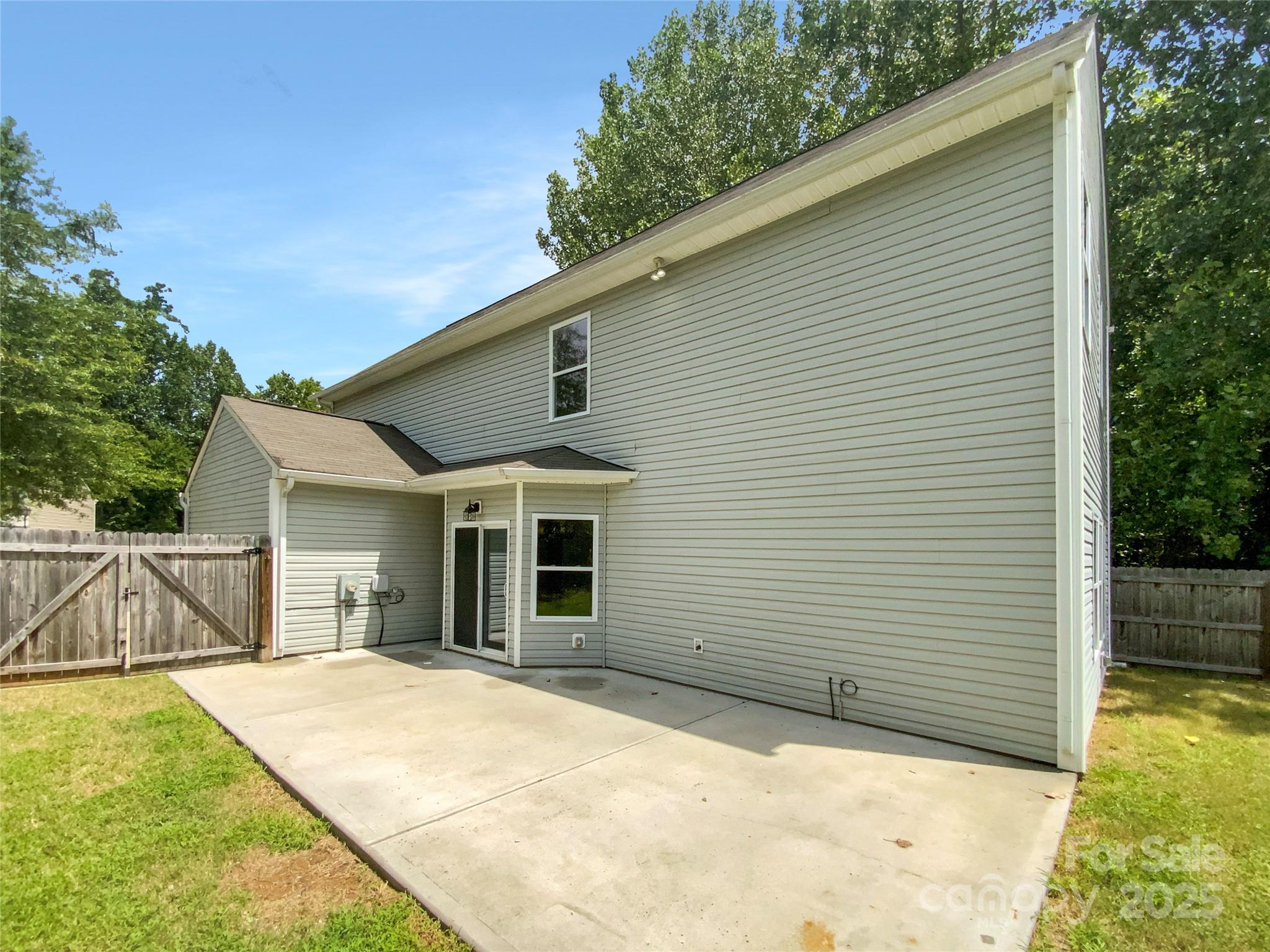 1104 Rook Road Charlotte, NC 28216 - Photo 15 of 20