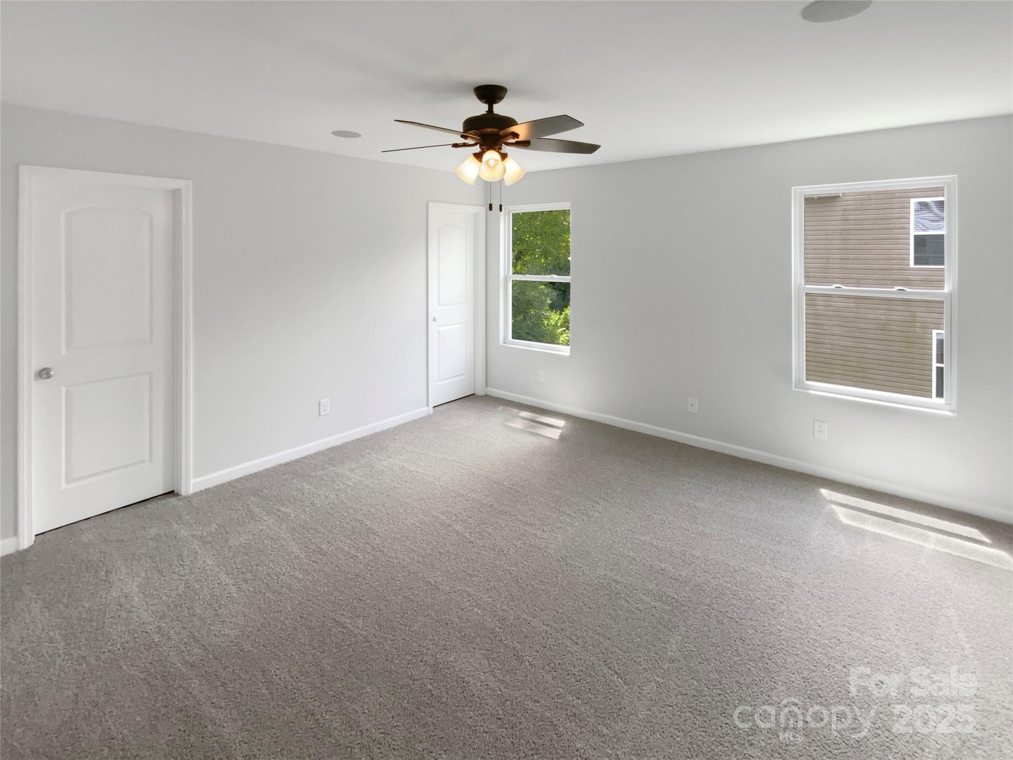1104 Rook Road Charlotte, NC 28216 - Photo 5 of 20
