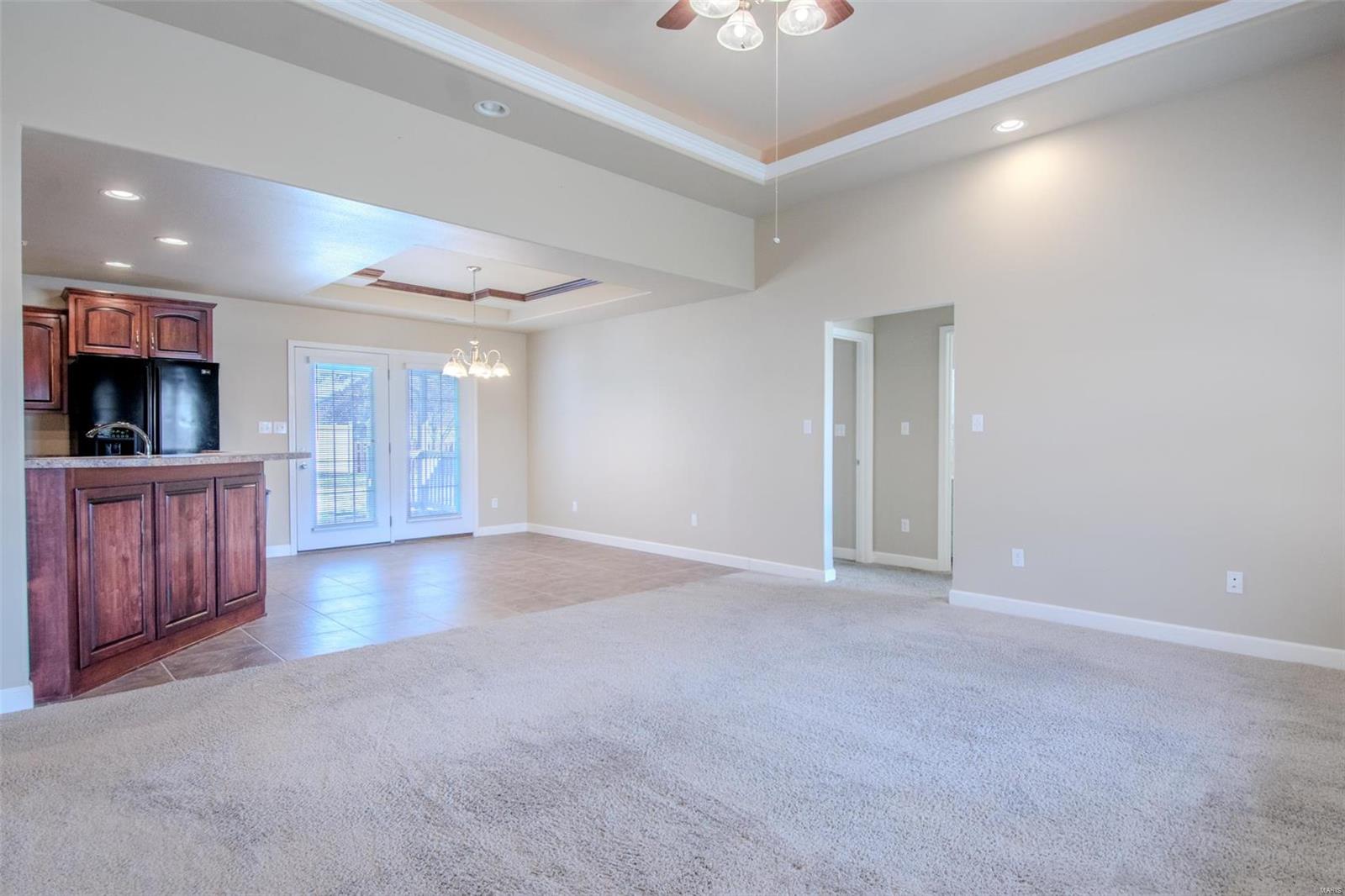 140 Venus Street Holts Summit, MO 65043 - Photo 6 of 25