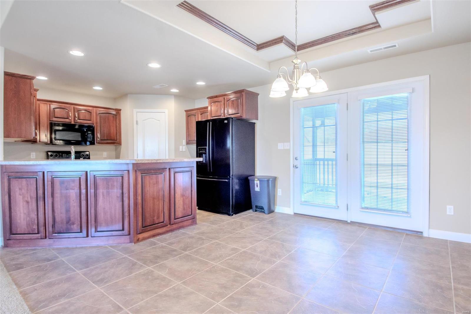 140 Venus Street Holts Summit, MO 65043 - Photo 8 of 25