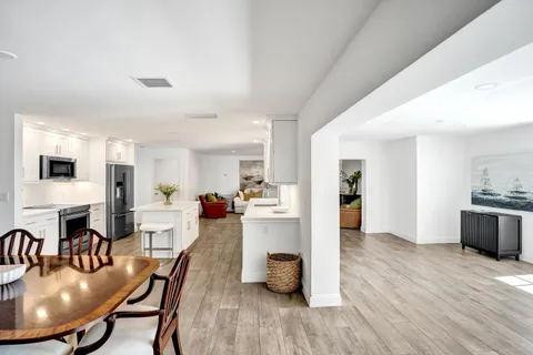 $1,650,000 | 4240 Northeast 28th Avenue, Fort Lauderdale, FL 33308