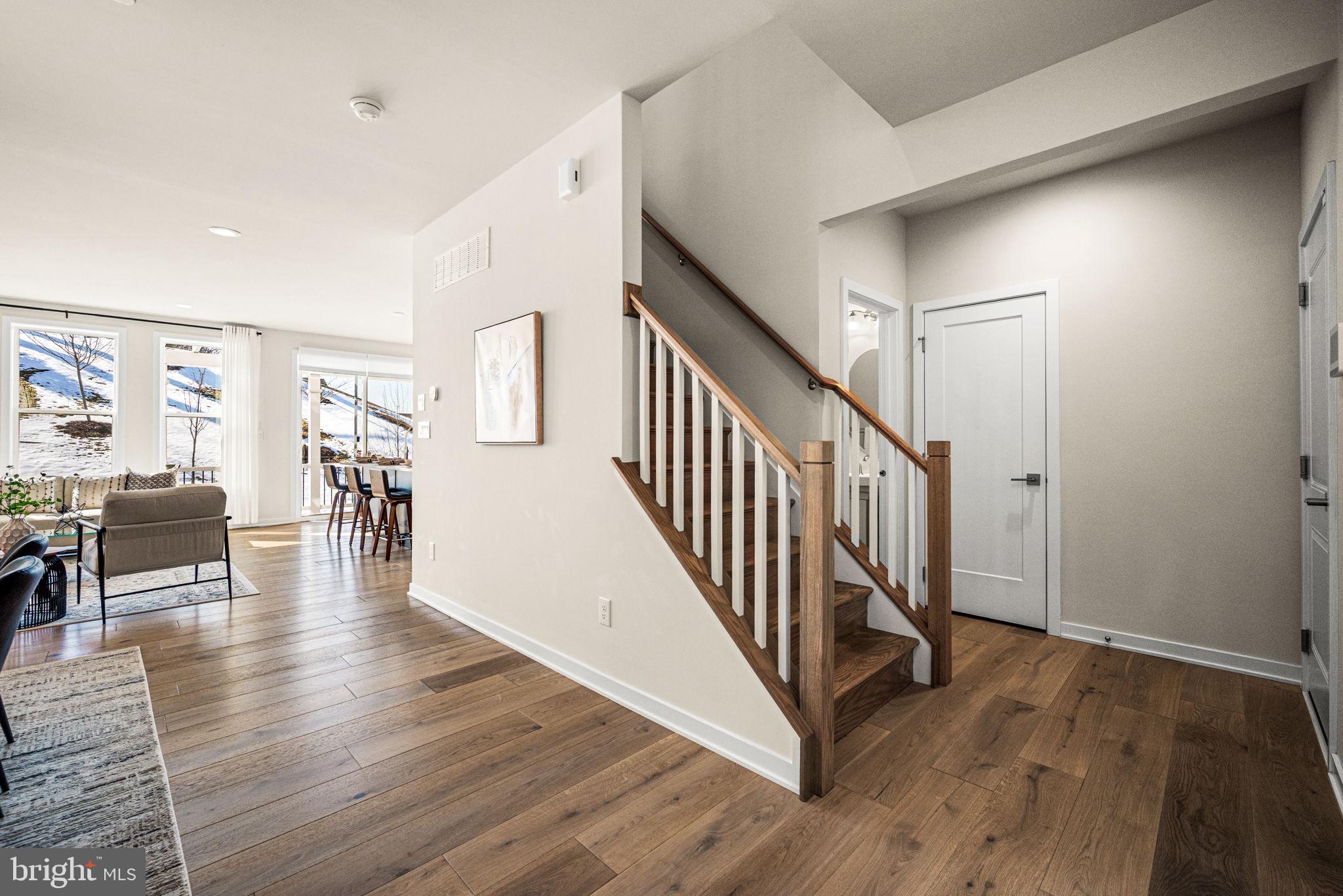 176 Kennedy Drive Media, PA 19063 - Photo 15 of 46 Front entry - to powder room, coat closet, garage