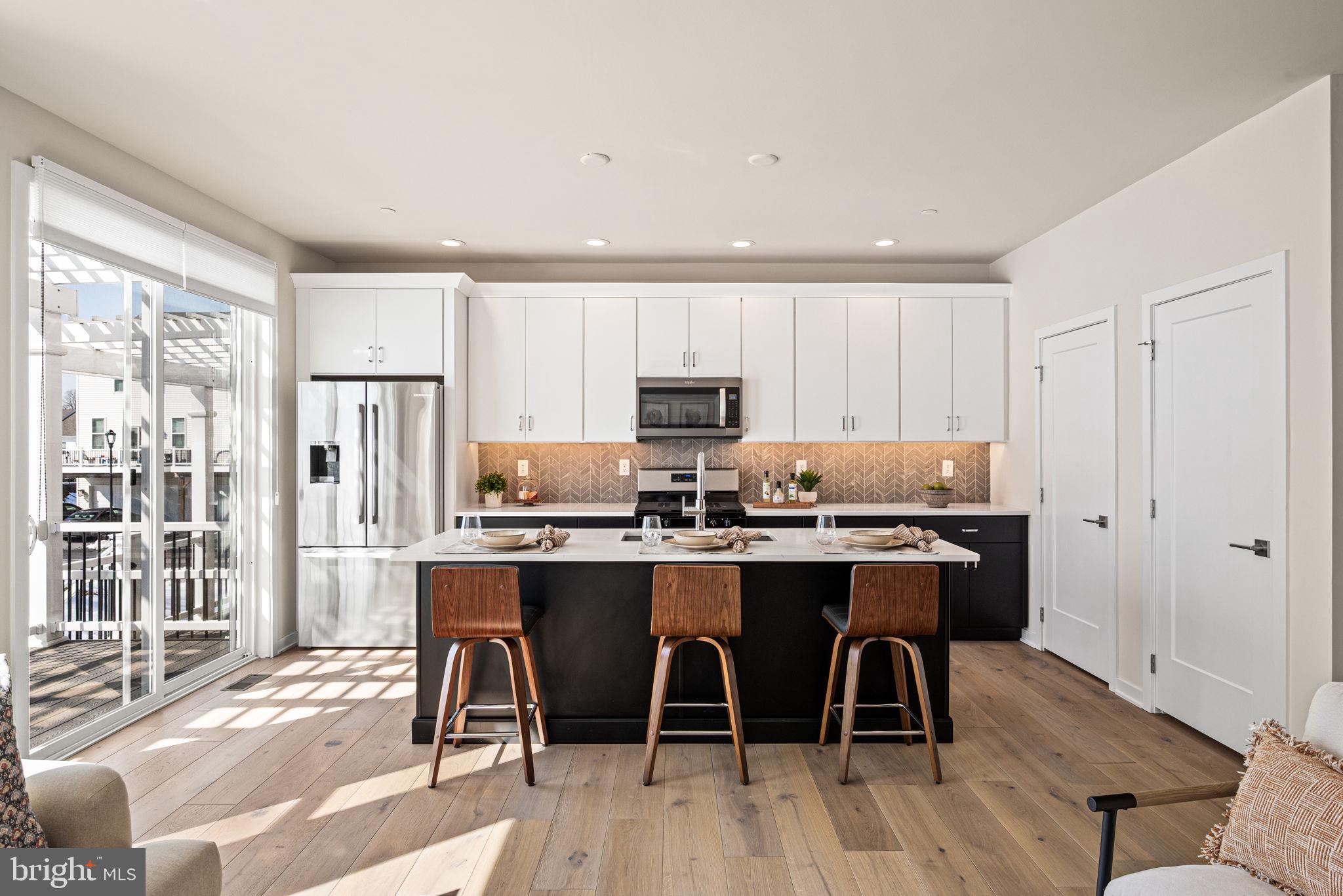 176 Kennedy Drive Media, PA 19063 - Photo 6 of 46 Gourmet kitchen with expansive island