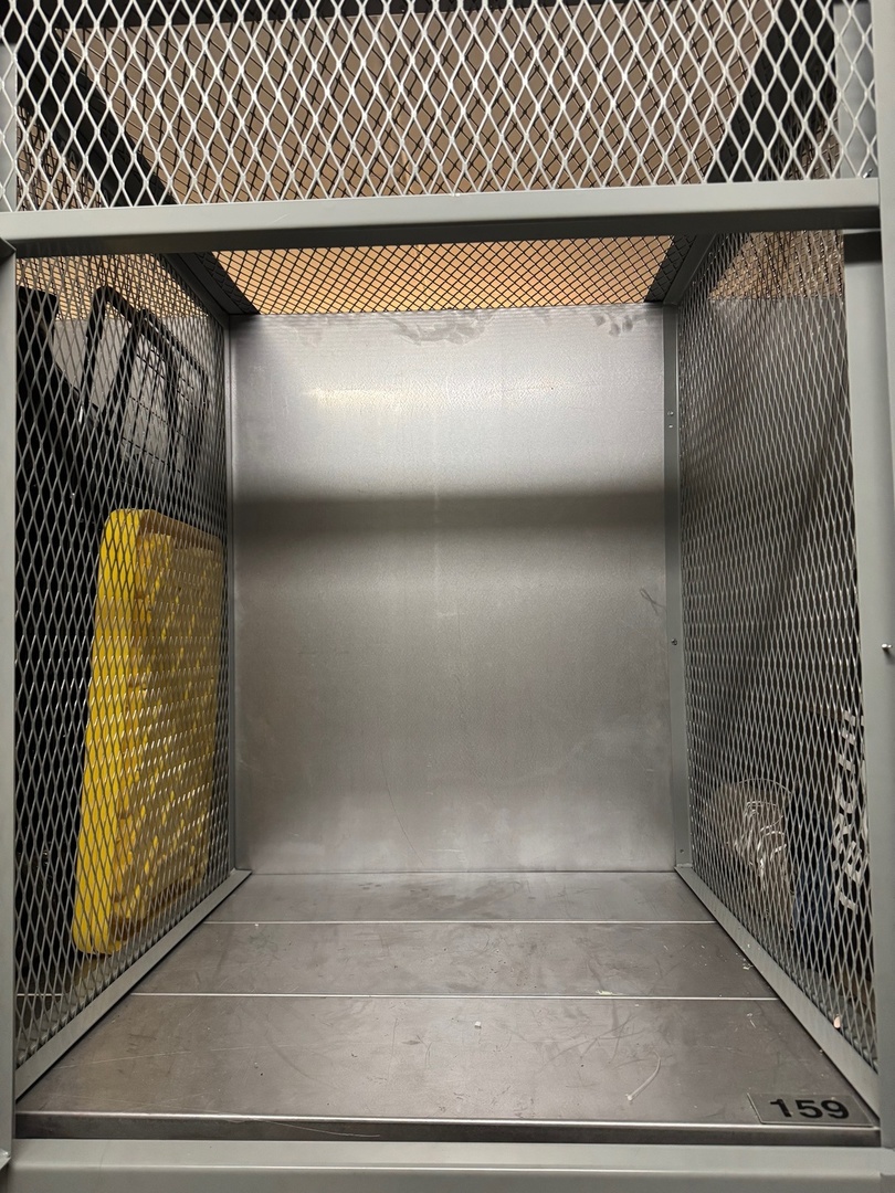 1250 South Indiana Avenue, Unit 702 Chicago, IL 60605 - Photo 20 of 22 a close view of racks