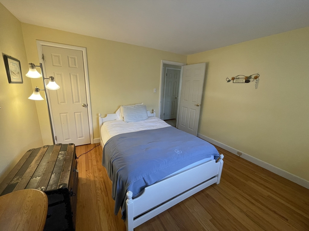 34 Millbrook Road Beverly, MA 01915 - Photo 17 of 42