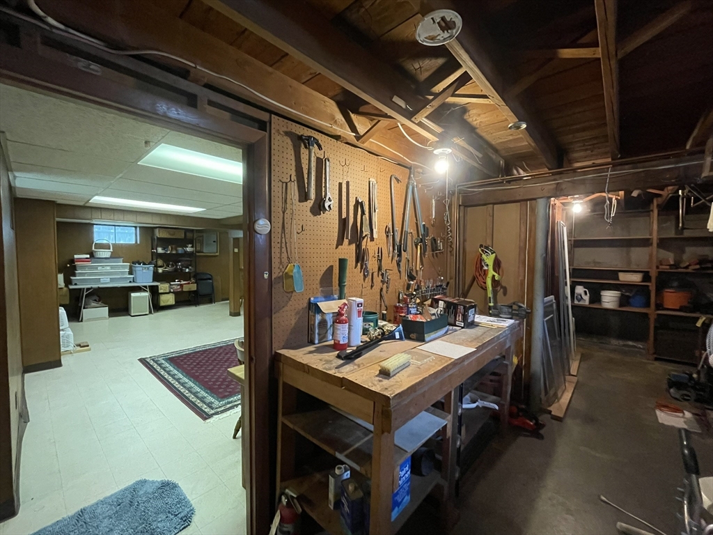 34 Millbrook Road Beverly, MA 01915 - Photo 32 of 42