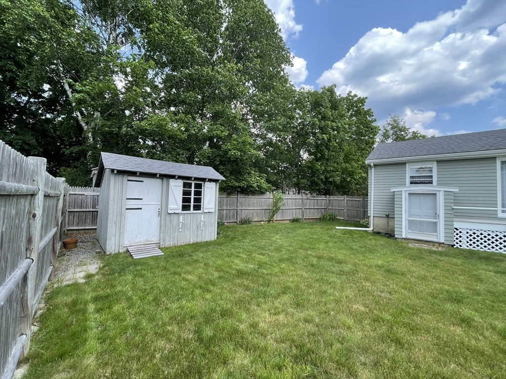 34 Millbrook Road Beverly, MA 01915 - Photo 36 of 42