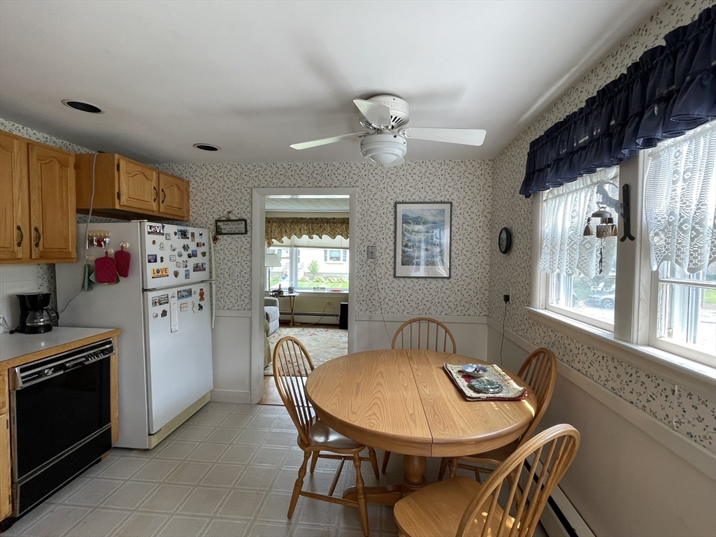 34 Millbrook Road Beverly, MA 01915 - Photo 6 of 42