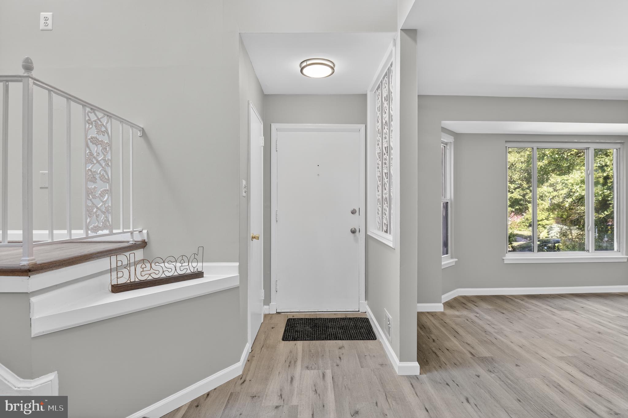 2016 Cascade Road Silver Spring, MD 20902 - Photo 22 of 37