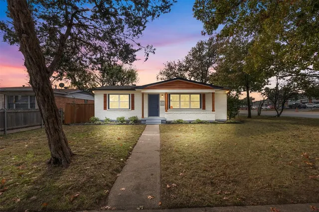 $2,300 | 10879 Cassandra Way, Dallas, TX 75228