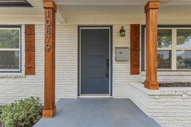 $2,300 | 10879 Cassandra Way, Dallas, TX 75228