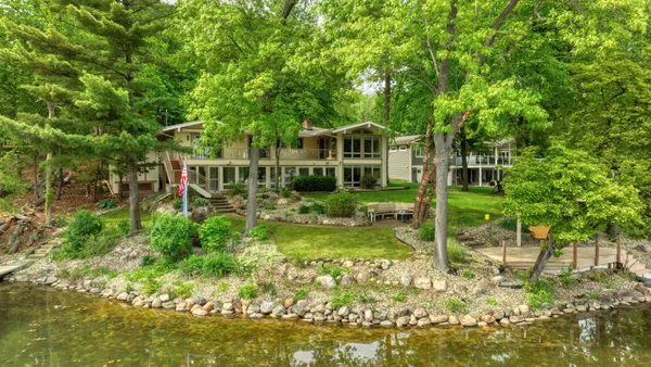 $695,000 | 11901 Killarny Circle, Jerome, MI 49249