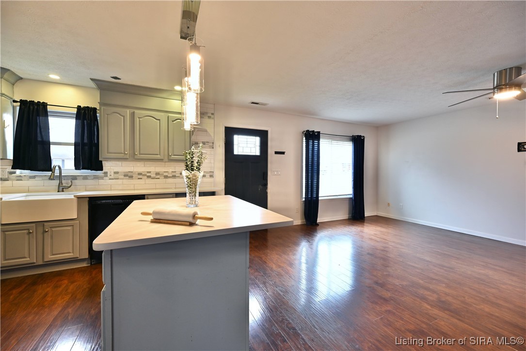 3926 Carver Street New Albany, IN 47150 - Photo 15 of 32