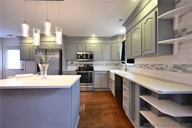 $228,000 | 3926 Carver Street, New Albany, IN 47150