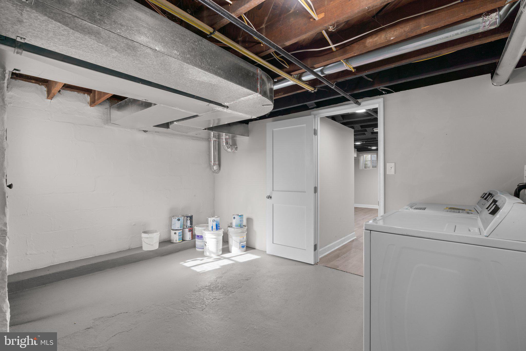 3711 Flowerton Road Baltimore, MD 21229 - Photo 24 of 32 Gallery Image 24