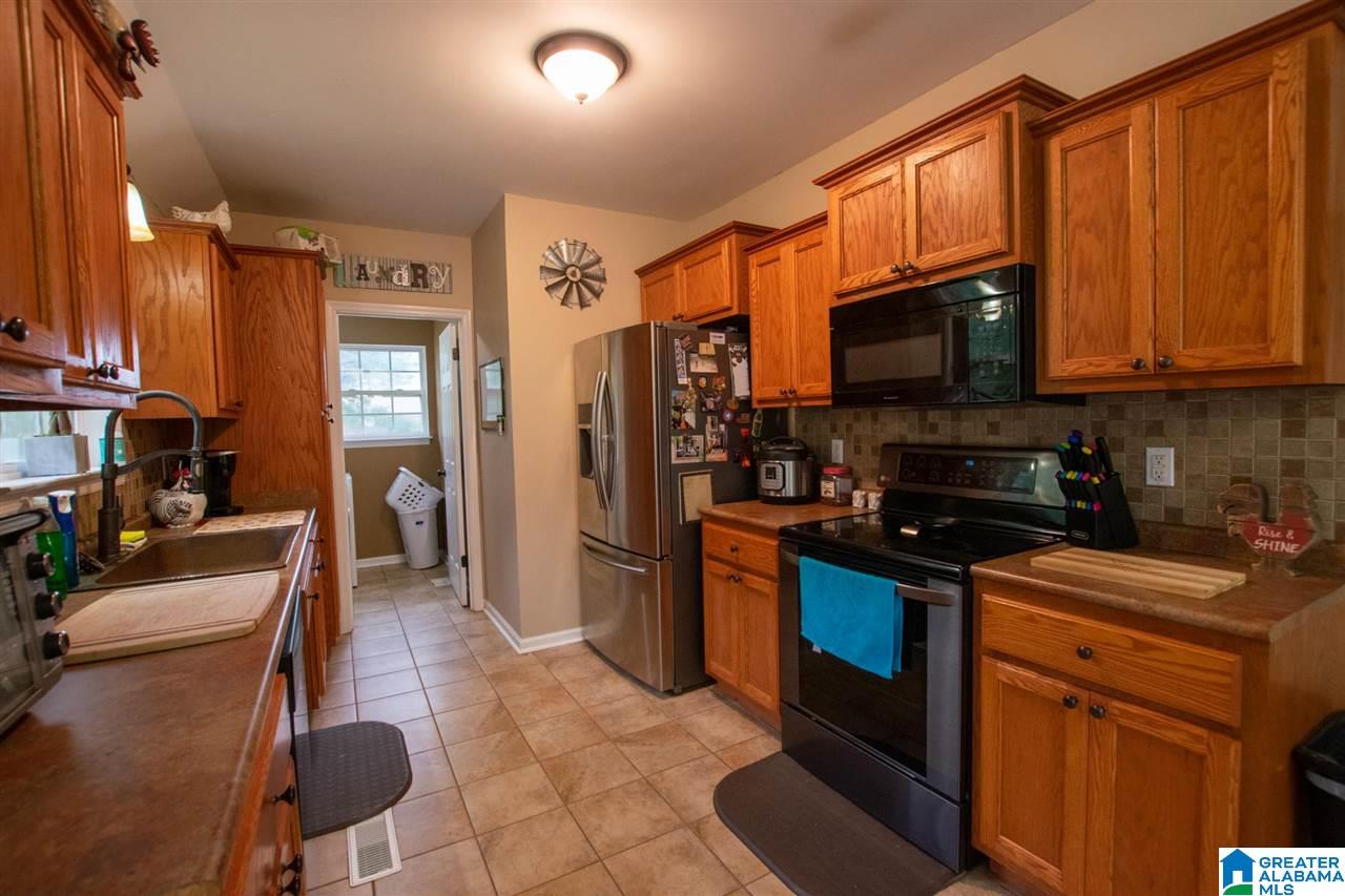 145 Indian Hills Road Hayden, AL 35079 - Photo 16 of 34